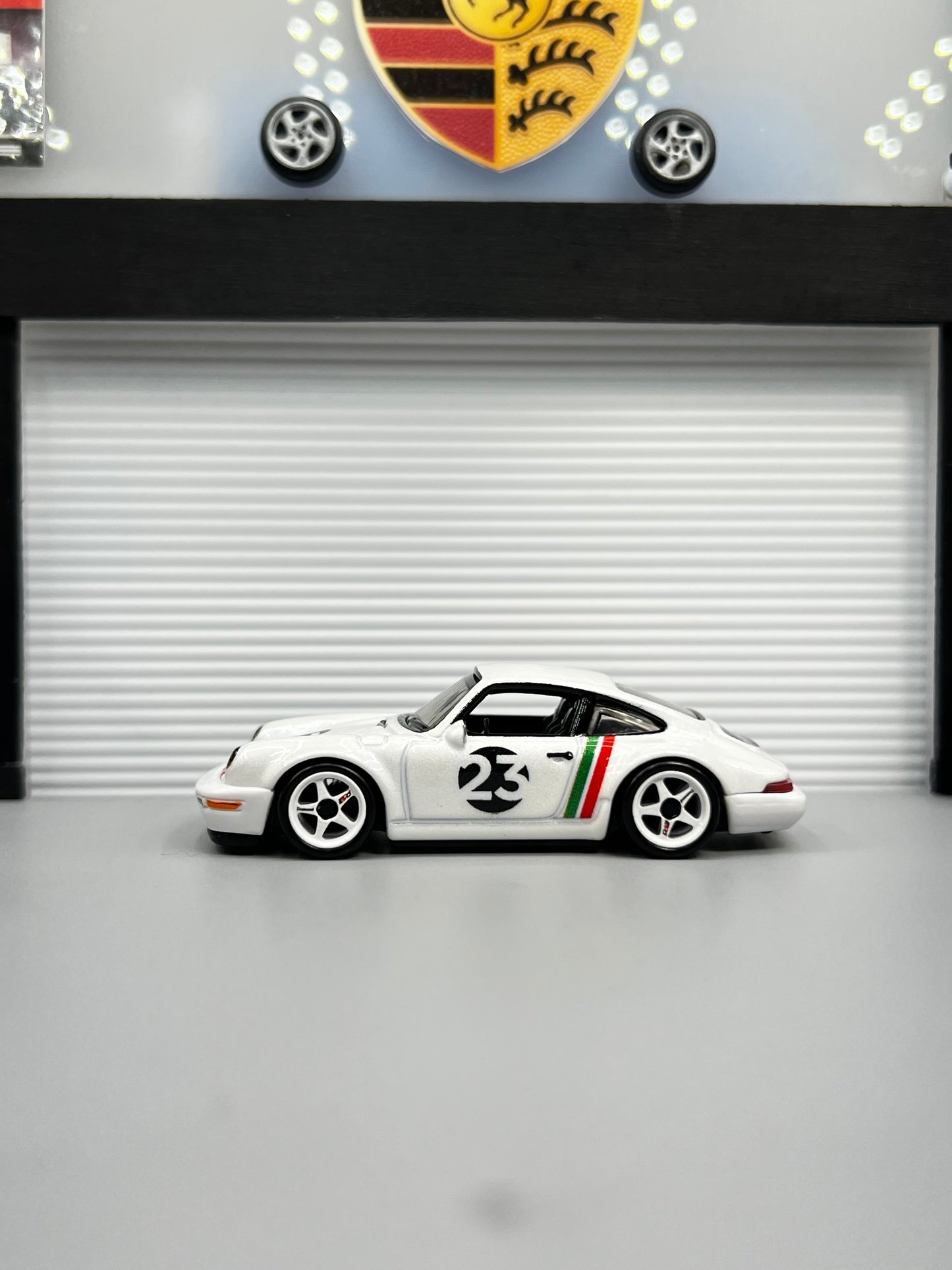 Porsche 964