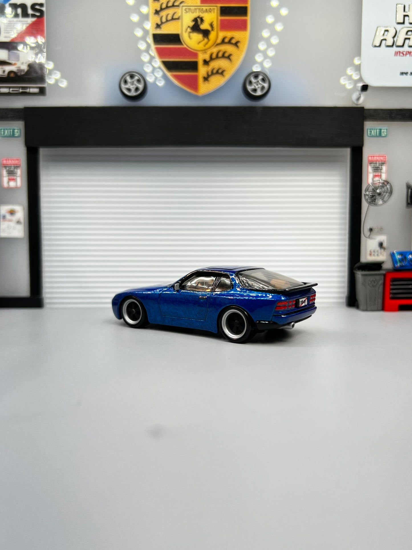 Porsche 944